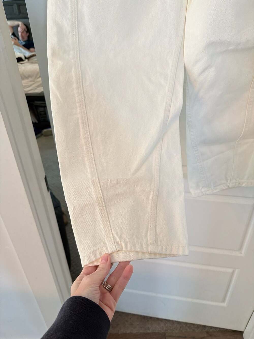 NWT ZARA Signature Denim The Twisted Balloon Pant in Ecru - Picture 3 of 5